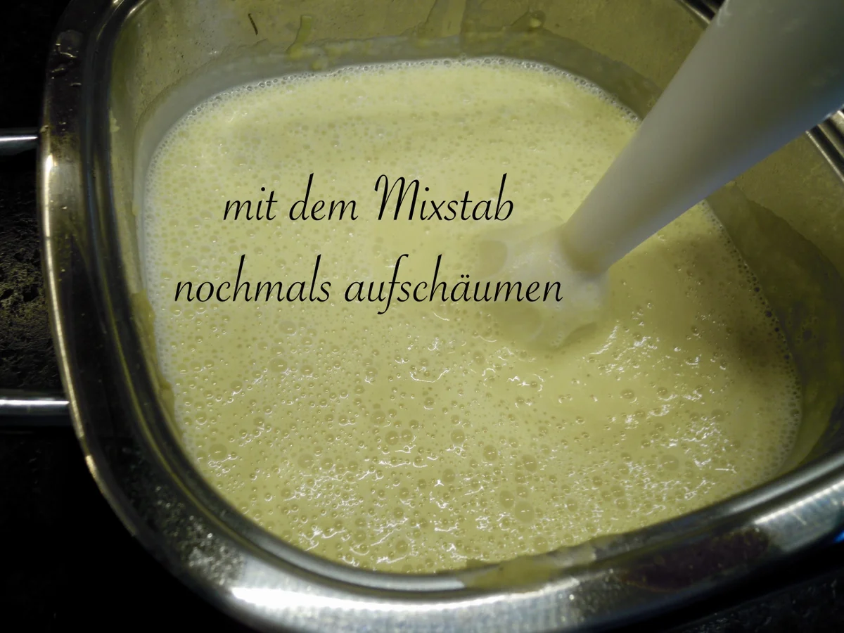 Rezept: Kartoffel Sellerie Schaumsüppchen Bild Nr. 9 Kartoffel Sellerie Schaumsüppchen - Rezept - Bild Nr. 9