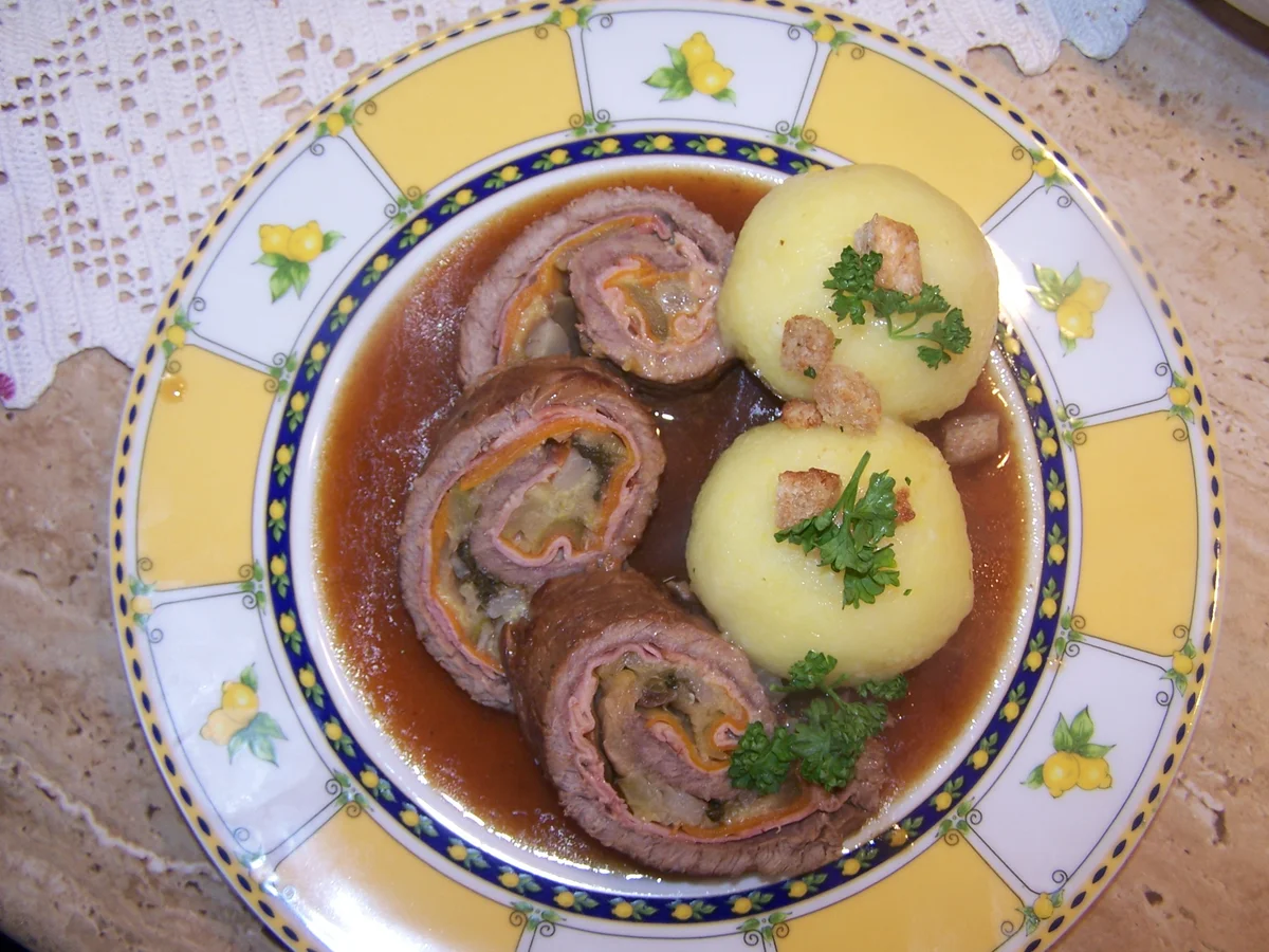 Rinderroulade mit Knödel und bunten Gemüse - Rezept - Bild Nr. 11