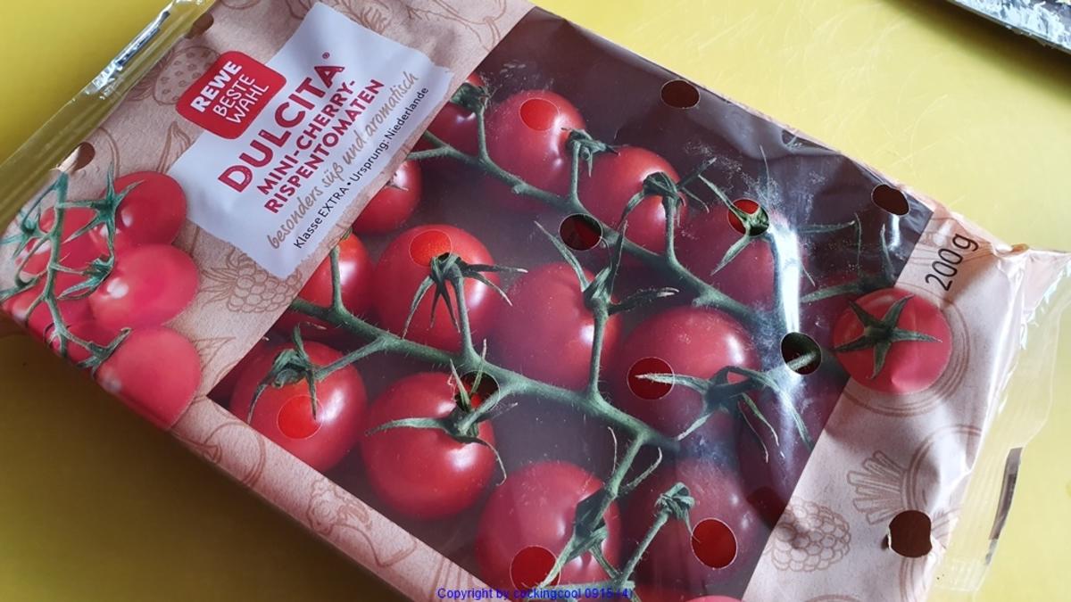 Gorgonzolasteak  auf Rauke und Kirschtomaten (heute mit Römersalat) - Rezept - Bild Nr. 3