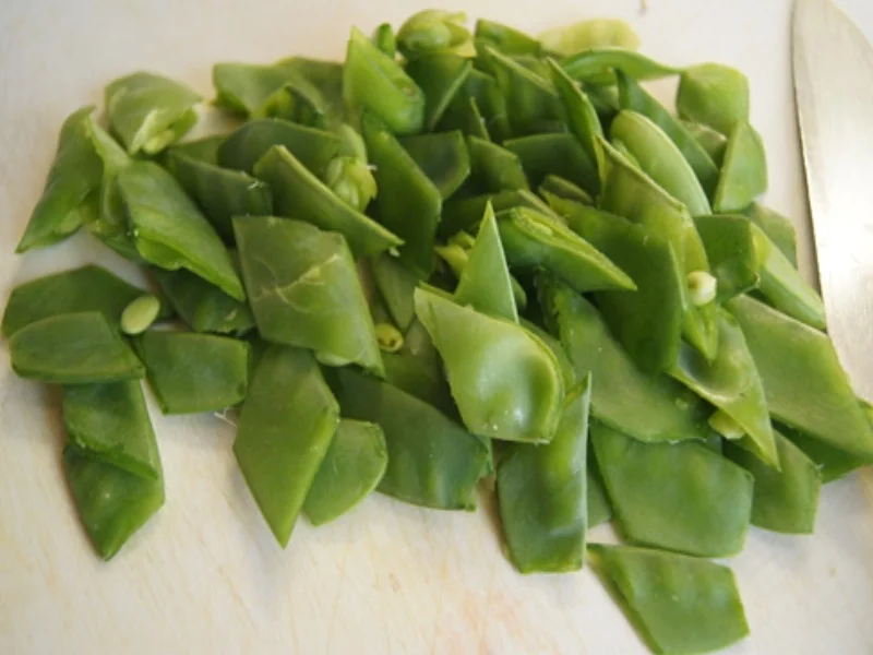 Putenbrustwürfel mit Gemüsestreifen - Rezept - Bild Nr. 10