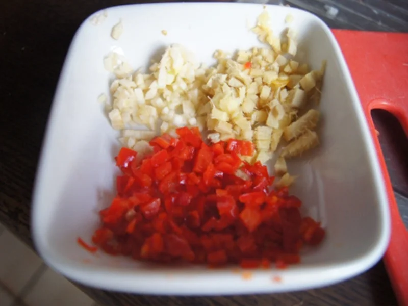 Rezept: Schweinefiletcurry mit Gemüsemix im Wok und Drillinge Bild Nr. 9842 Schweinefiletcurry mit Gemüsemix im Wok und Drillinge - Rezept - Bild Nr. 9842