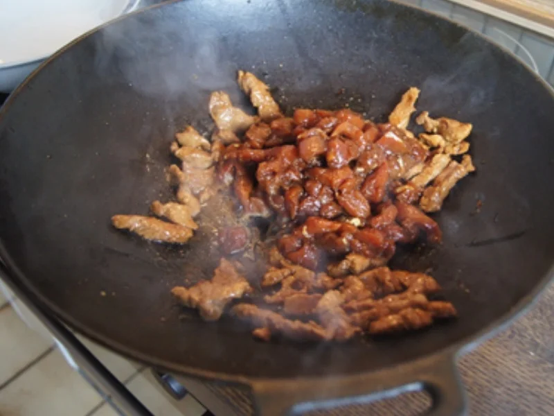 Rezept: Schweinefiletcurry mit Gemüsemix im Wok und Drillinge Bild Nr. 9844 Schweinefiletcurry mit Gemüsemix im Wok und Drillinge - Rezept - Bild Nr. 9844