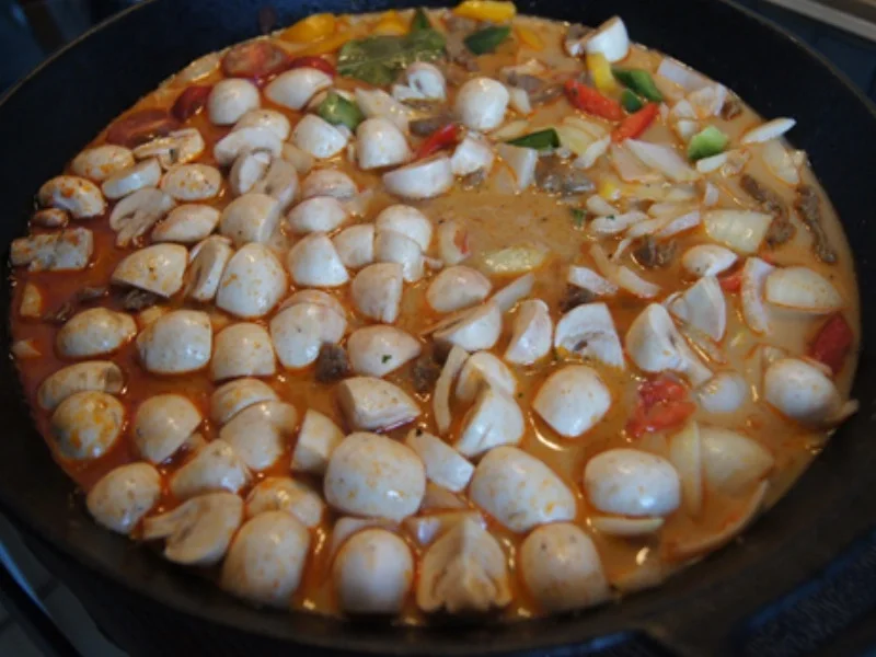 Rezept: Schweinefiletcurry mit Gemüsemix im Wok und Drillinge Bild Nr. 9850 Schweinefiletcurry mit Gemüsemix im Wok und Drillinge - Rezept - Bild Nr. 9850