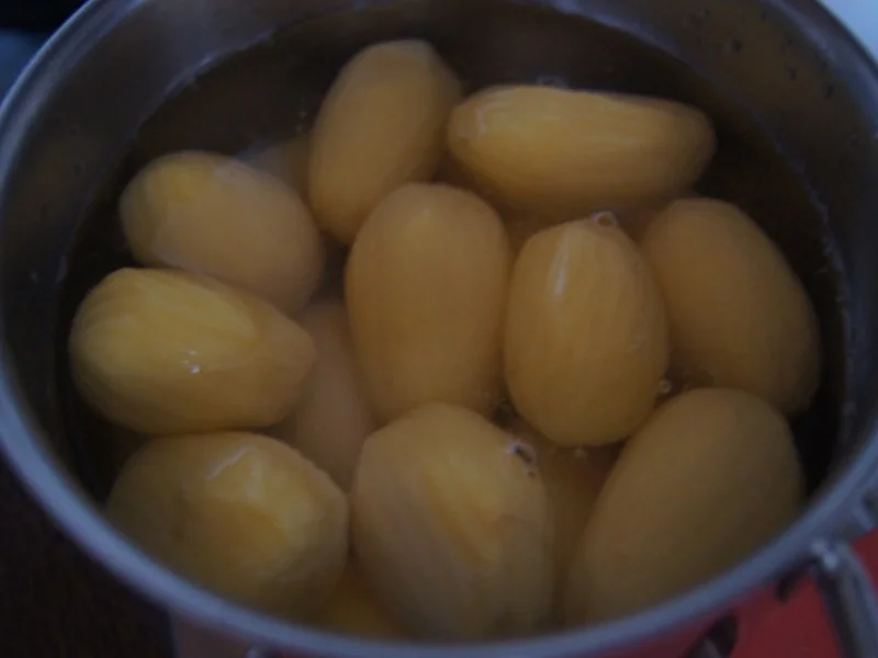 Rezept: Schweinefiletcurry mit Gemüsemix im Wok und Drillinge Bild Nr. 9852 Schweinefiletcurry mit Gemüsemix im Wok und Drillinge - Rezept - Bild Nr. 9852