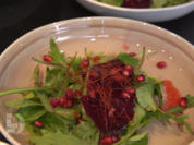 Gefüllte Manti mal anders auf Rote-Bete-Carpaccio und Salatbett - Rezept - Bild Nr. 2