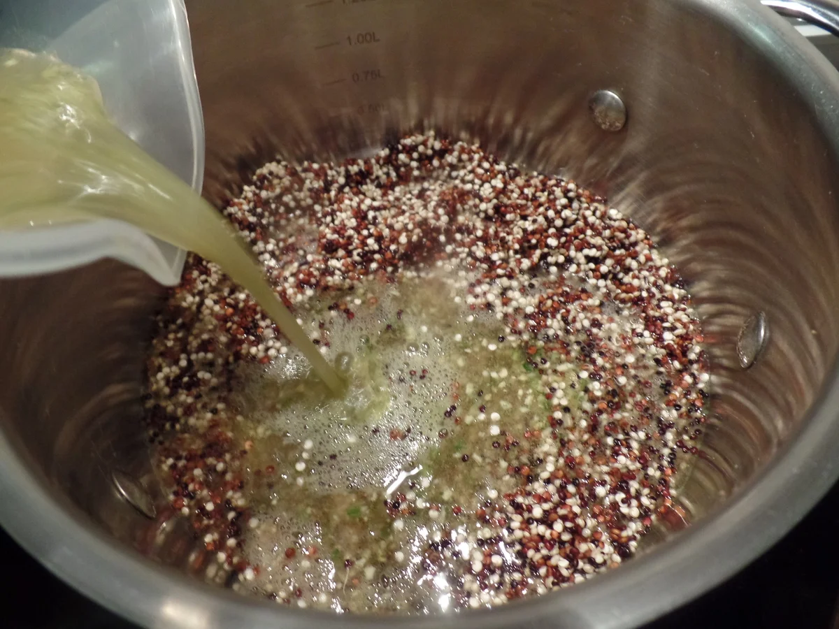 Rezept: Quinoa-Broccoli-Auflauf Bild Nr. 9834 Quinoa-Broccoli-Auflauf - Rezept - Bild Nr. 9834