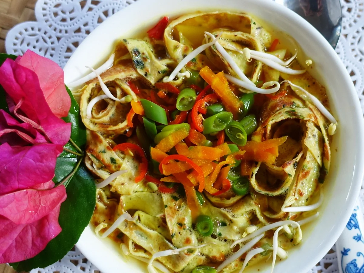 Schwäbische Flädlesuppe Backnang - Rezept - Bild Nr. 2