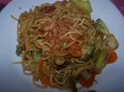 gebratene chinesische Nudeln mit Gemüse - Rezept