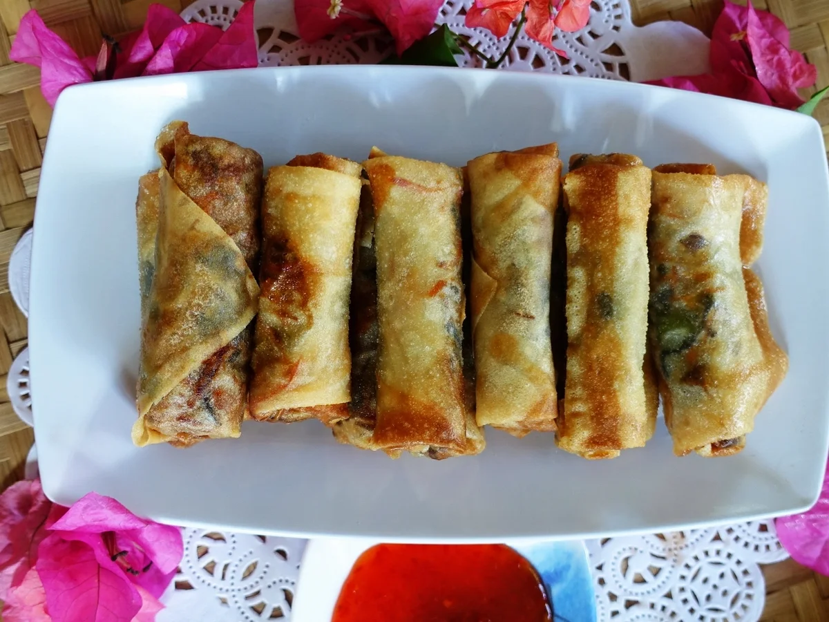 Rezept: Vegetarische Frühlingsrollen Bild Nr. 10 Vegetarische Frühlingsrollen - Rezept - Bild Nr. 10