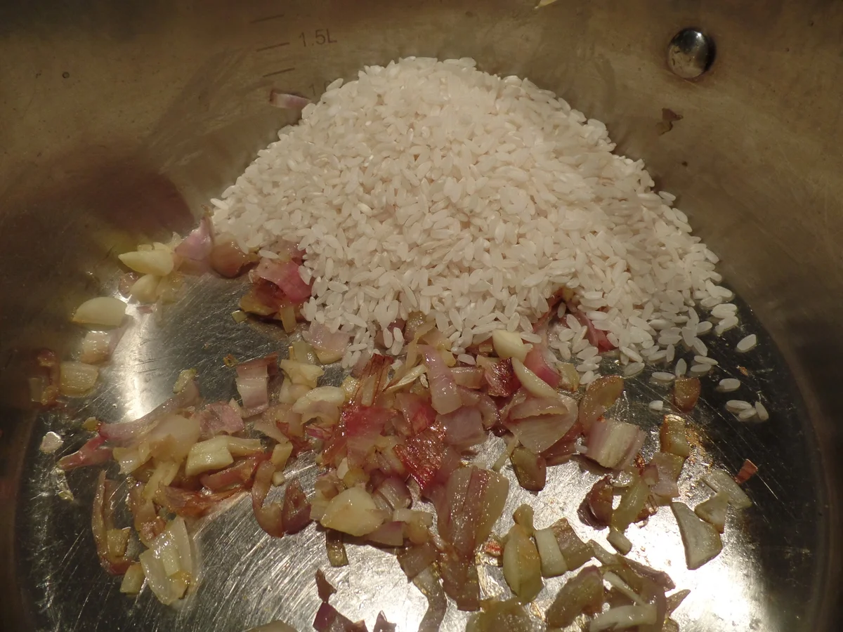 Rezept: Pikanter Risotto-Auflauf Bild Nr. 3 Pikanter Risotto-Auflauf - Rezept - Bild Nr. 3