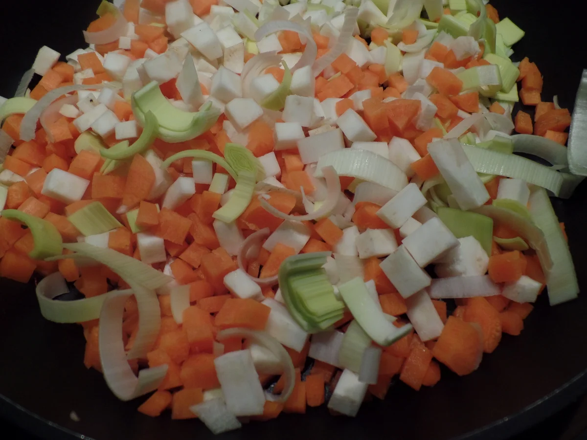 Rezept: Pikanter Risotto-Auflauf Bild Nr. 7 Pikanter Risotto-Auflauf - Rezept - Bild Nr. 7