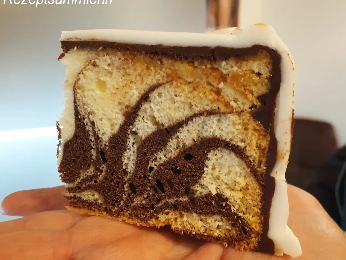 Rezept: Biskuit: VANILLE ~ SCHOKI ~ TORTE Bild Nr. 6 Biskuit: VANILLE ~ SCHOKI ~ TORTE - Rezept - Bild Nr. 6