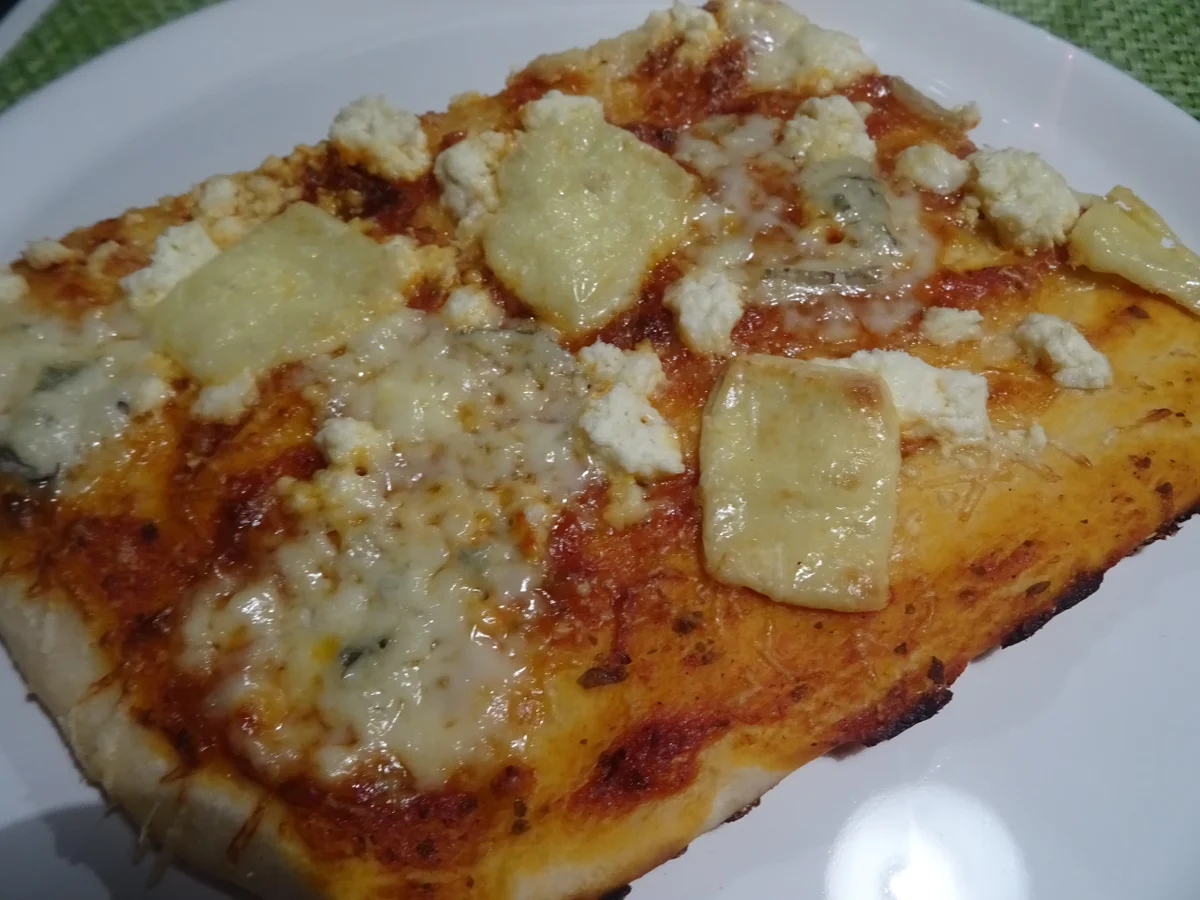 Rezept: Pizza quattro formaggi Bild Nr. 2 Pizza quattro formaggi - Rezept - Bild Nr. 2