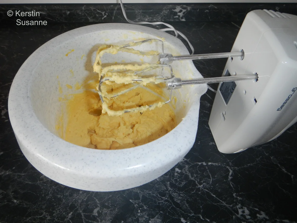 Rezept: Schmand-Zimt-Kuchen Bild Nr. 5 Schmand-Zimt-Kuchen - Rezept - Bild Nr. 5