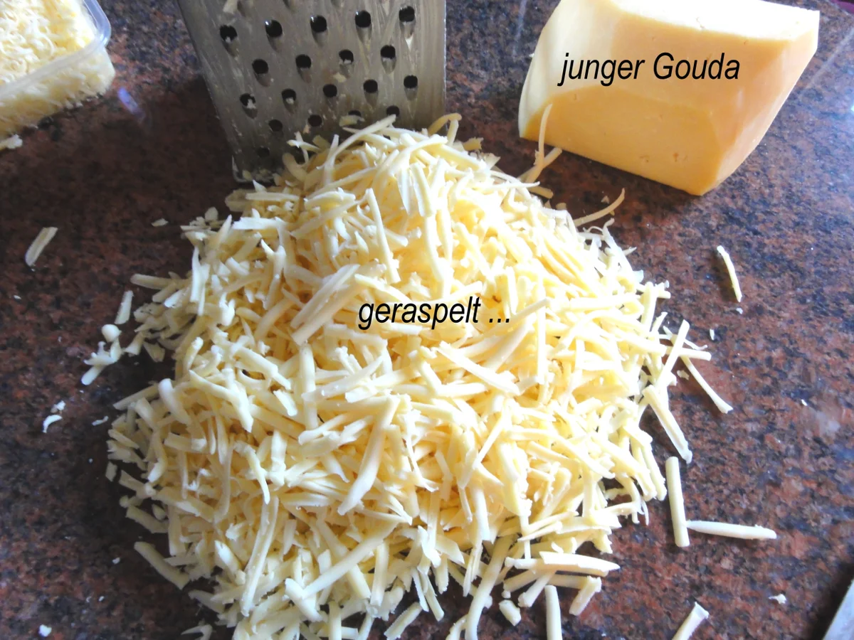 Rezept: Pasta: KÄSESPÄTZLE (Knöpfle) Bild Nr. 3 Pasta: KÄSESPÄTZLE (Knöpfle) - Rezept - Bild Nr. 3