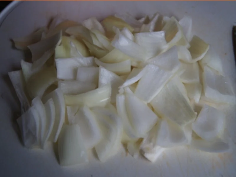 Kalbsleber mit Ingwer und Gemüsezwiebel im Wok mit gelben Basmatireis - Rezept - Bild Nr. 7