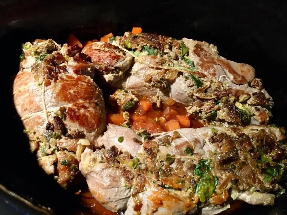 Kitzroulade mit Steinpilz-Pistazien Füllung auf Tagliatelle - Rezept - Bild Nr. 10