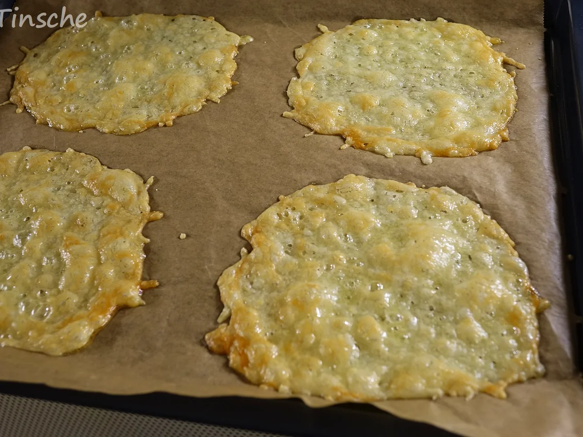 Käsetacos gefüllt mit Hack, Paprika, Salat & Avocadocreme - Rezept - Bild Nr. 4