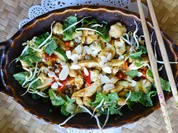 Gebratenes Hühnerfleisch mit Gemüse in süß-saurer Sauce - Rezept - Bild Nr. 2