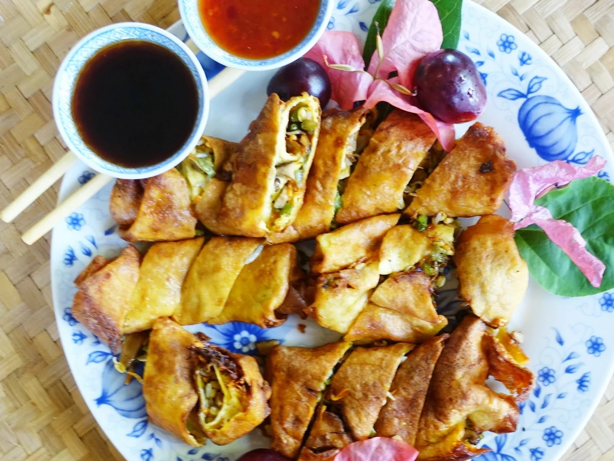 Gefüllte, frittierte Omeletten - Zui Zha Su Juan - Rezept - Bild Nr. 5