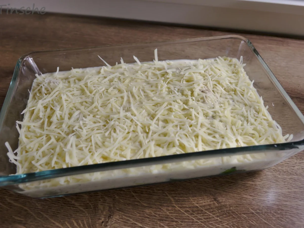 Rezept: Überbackener Lauch im Schinkenspeckmantel Bild Nr. 3 Überbackener Lauch im Schinkenspeckmantel - Rezept - Bild Nr. 3