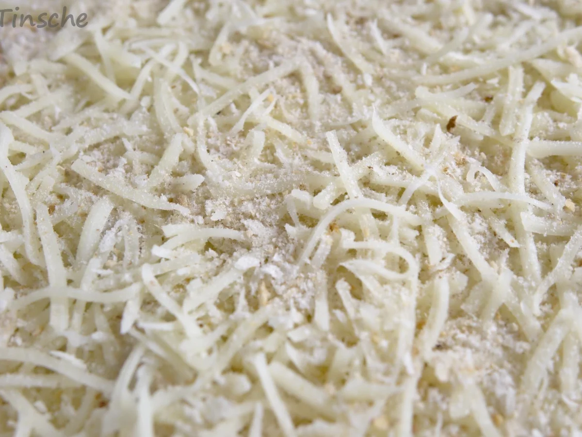 Rezept: Überbackener Lauch im Schinkenspeckmantel Bild Nr. 5 Überbackener Lauch im Schinkenspeckmantel - Rezept - Bild Nr. 5