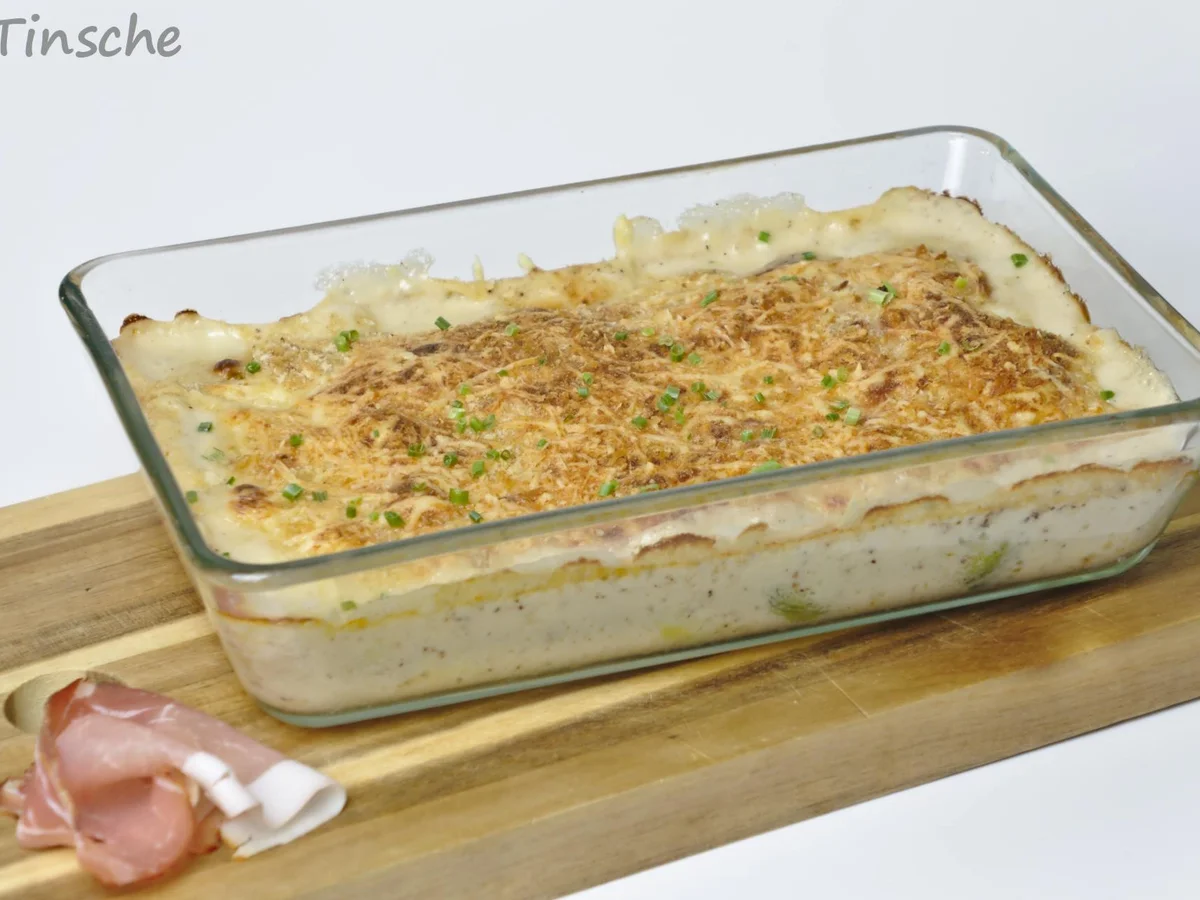 Rezept: Überbackener Lauch im Schinkenspeckmantel Bild Nr. 6 Überbackener Lauch im Schinkenspeckmantel - Rezept - Bild Nr. 6