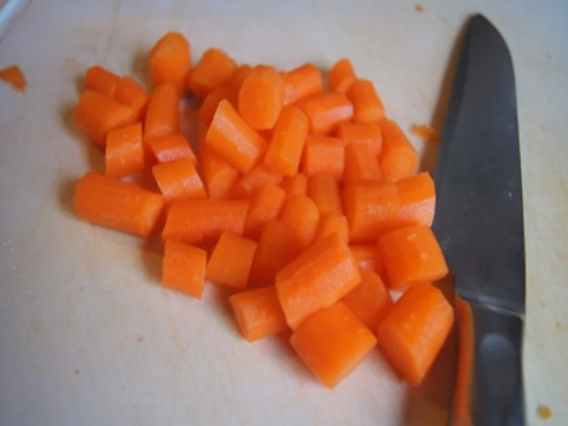 Scharf, pikanter Spitzkohl mit Mettbällchen und Möhren-Kartoffel-Stampf - Rezept - Bild Nr. 20