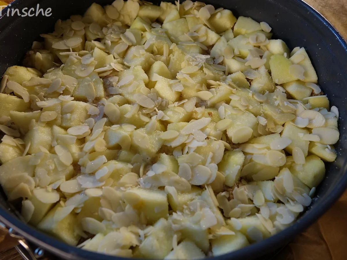 Rezept: Apfel-Nusskuchen Bild Nr. 9866 Apfel-Nusskuchen - Rezept - Bild Nr. 9866