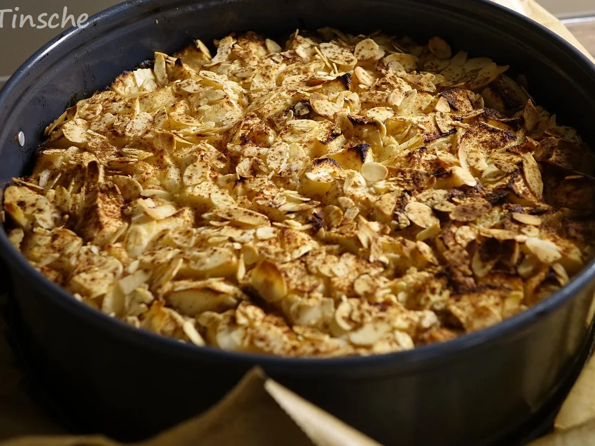 Rezept: Apfel-Nusskuchen Bild Nr. 9868 Apfel-Nusskuchen - Rezept - Bild Nr. 9868