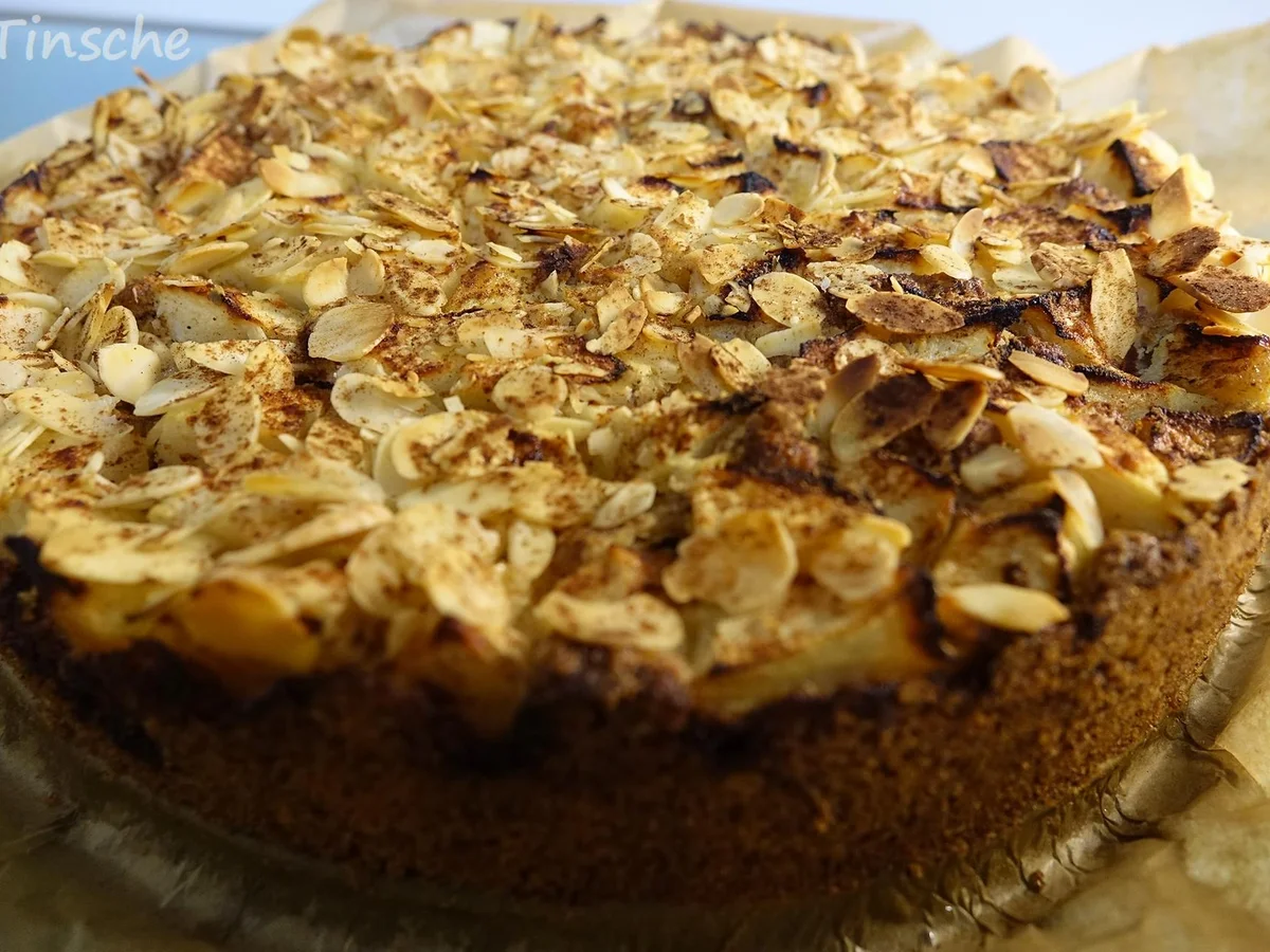 Rezept: Apfel-Nusskuchen Bild Nr. 9869 Apfel-Nusskuchen - Rezept - Bild Nr. 9869