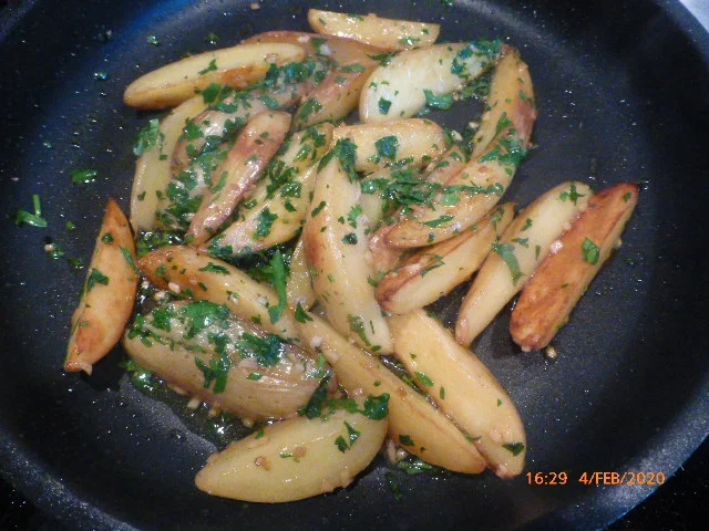 Kaninchen mit Knoblauch und Mandeln - Rezept - Bild Nr. 11