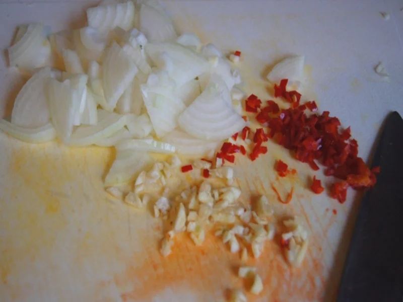 Rezept: Geschmorter Spitzkohl mit Hähnchenbrustfilet Bild Nr. 5 Geschmorter Spitzkohl mit Hähnchenbrustfilet - Rezept - Bild Nr. 5