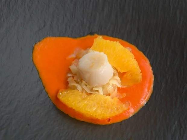 Jakobsmuschel mit Fenchelgemüse auf Paprikaspiegel - Rezept - Bild Nr. 3