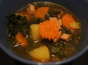 Grünkohleintopf mit Gemüse und Fleischwurst - Rezept - Bild Nr. 2