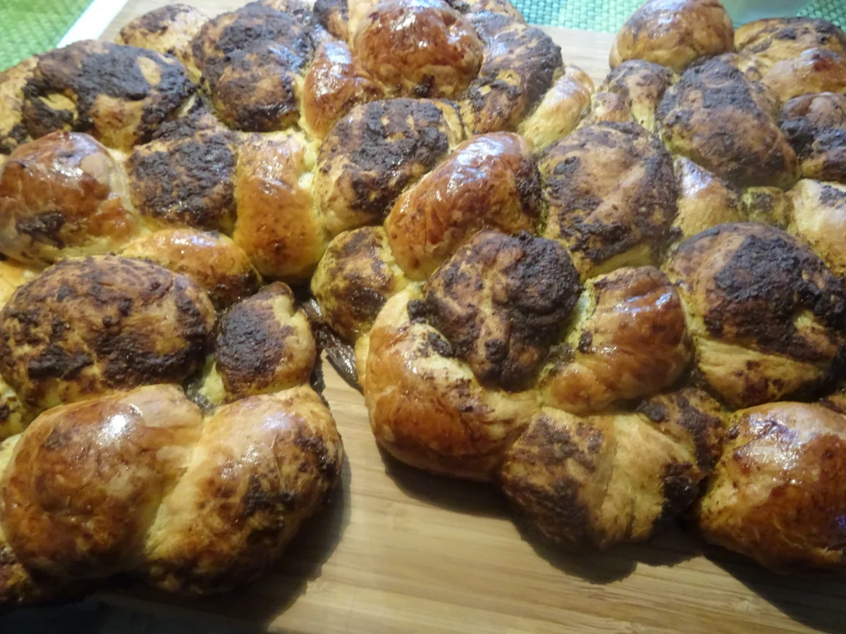 Rezept: Pesto-Monkey-Bread Bild Nr. 2 Pesto-Monkey-Bread - Rezept - Bild Nr. 2