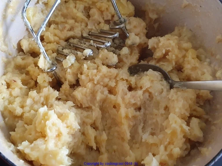 Rezept: Pastinaken Kartoffel Turm = Rezeptbau NR. 1 Bild Nr. 5 Pastinaken Kartoffel Turm = Rezeptbau NR. 1 - Rezept - Bild Nr. 5