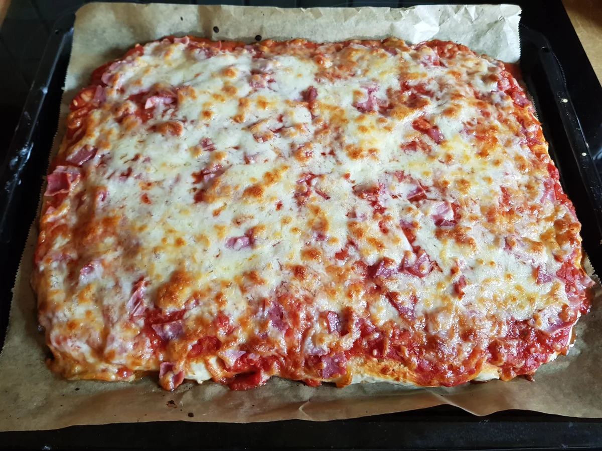 Rezept: Original italienische Pizza "Diabetikerlike - mit Dinkelmehl" Bild Nr. 2 Original italienische Pizza "Diabetikerlike - mit Dinkelmehl" - Rezept - Bild Nr. 2