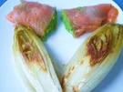 Chicoree mit Räucherlachs und Erbsen - Rezept - Bild Nr. 2