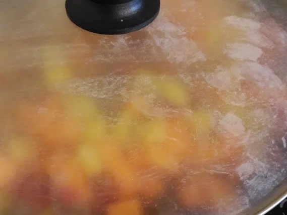 Rezept: Hackfleischpfanne mit Süßkartoffel Bild Nr. 10 Hackfleischpfanne mit Süßkartoffel - Rezept - Bild Nr. 10