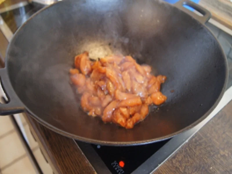 Putenbrustfilet mit Gemüse süß-sauer im Wok und gelber Basmatireis - Rezept - Bild Nr. 18