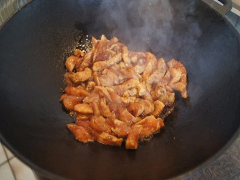 Putenbrustfilet mit Gemüse süß-sauer im Wok und gelber Basmatireis - Rezept - Bild Nr. 20