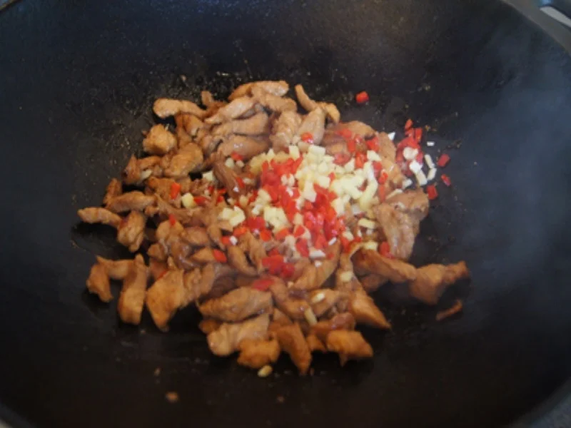 Putenbrustfilet mit Gemüse süß-sauer im Wok und gelber Basmatireis - Rezept - Bild Nr. 22