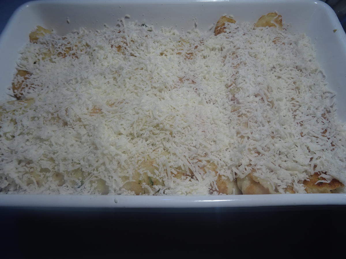 &amp;quot;Crespelle&amp;quot; mit zweierlei Füllung und Spinat-Frischkäse-Nocken ...