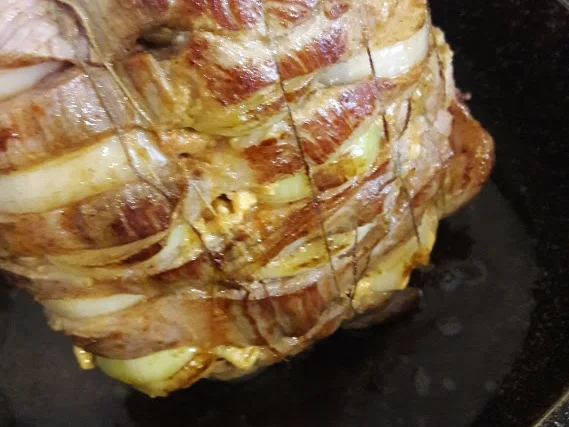 Rezept: Zwiebelfleisch - Kammbraten Bild Nr. 12 Zwiebelfleisch - Kammbraten - Rezept - Bild Nr. 12