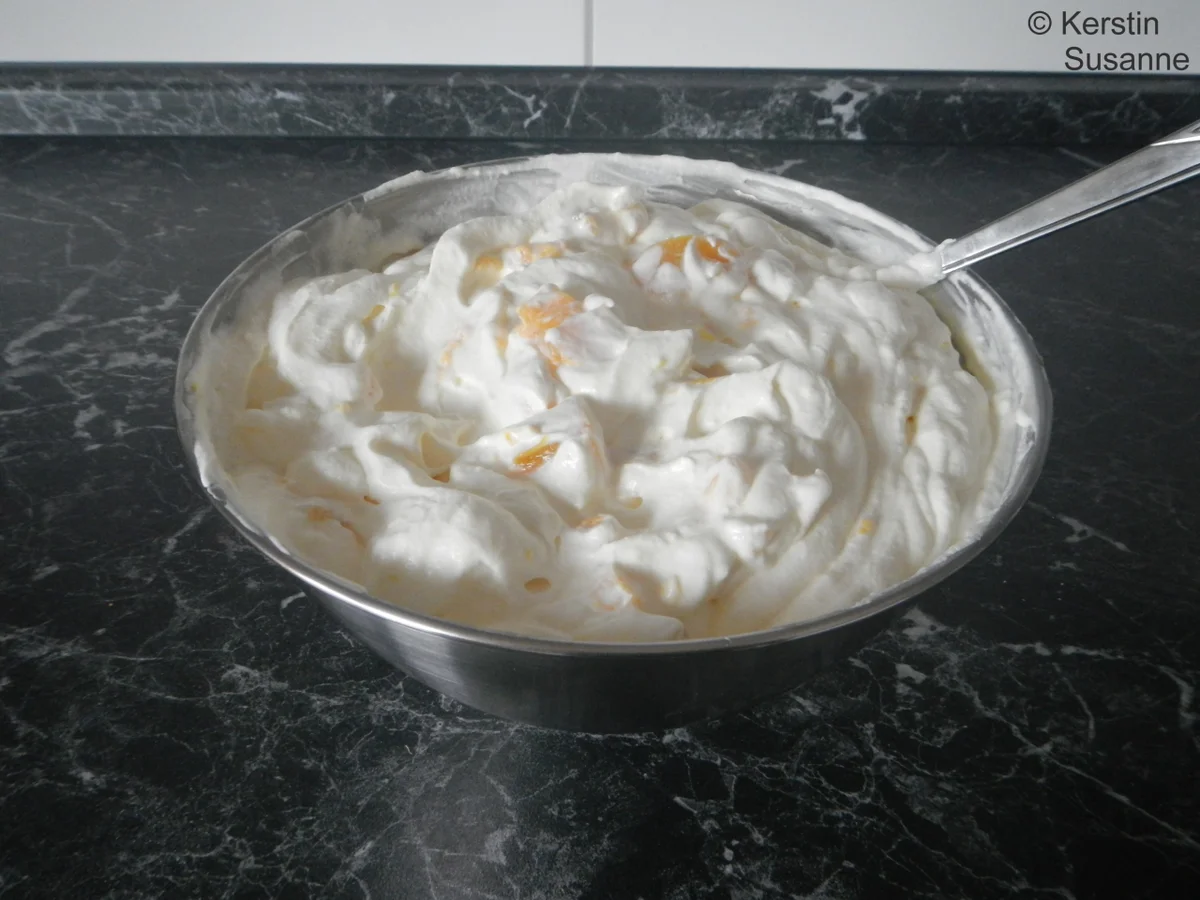 Schmand-Sahne-Torte - Rezept - Bild Nr. 9