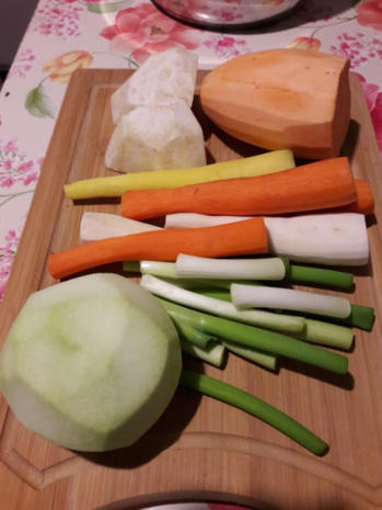 Gemüsesuppe für die Ernährung Gemüsesuppe für die Ernährung