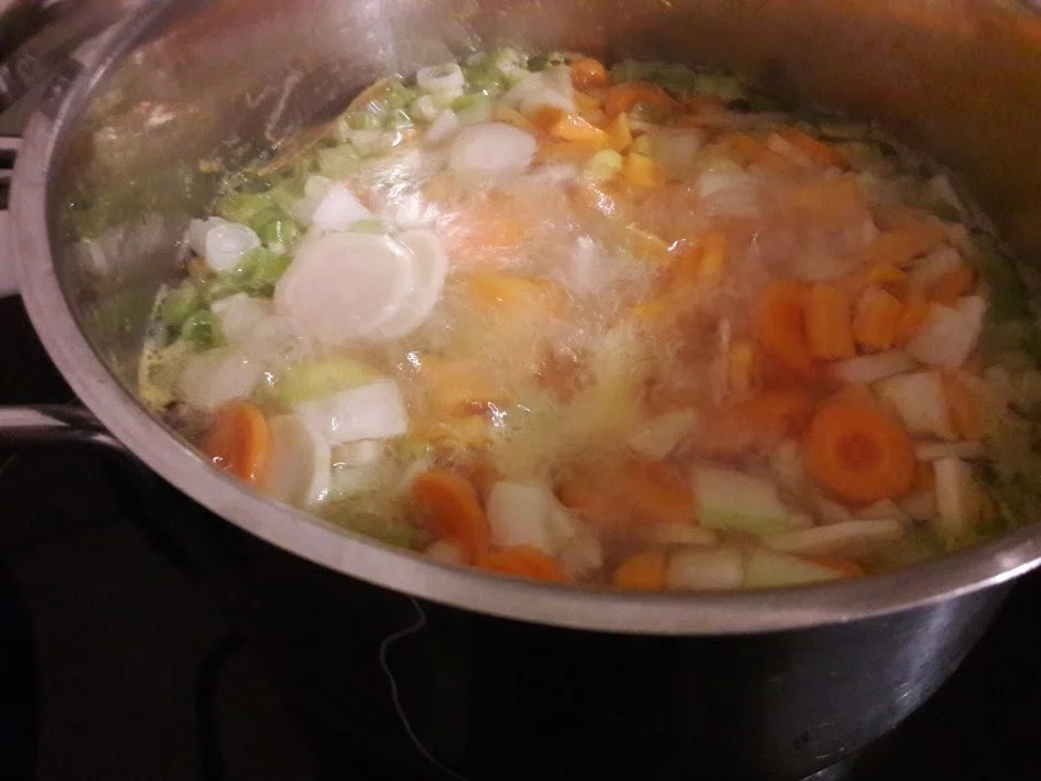 Rezept: Gemüsesuppe Bild Nr. 6 Gemüsesuppe - Rezept - Bild Nr. 6