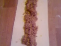 Rezept: Blätterteig gefüllt mit Hackfleisch und Morzarella Käse Blätterteig gefüllt mit Hackfleisch und Morzarella Käse - Rezept