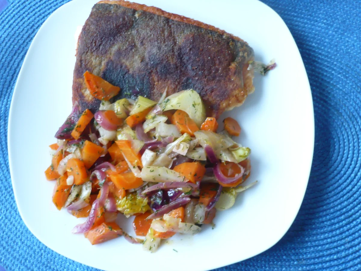 Lachs mit Möhren-Fenchel-Gemüse - Rezept - Bild Nr. 2